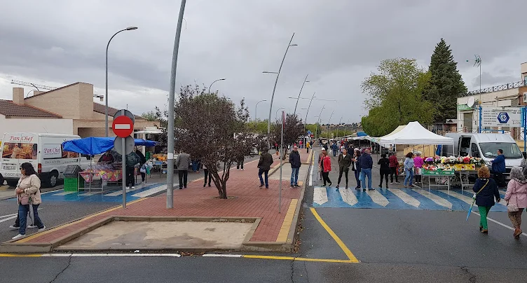 Mercadillo de los domingos en Toledo: Mercado