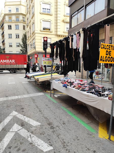 Mercadillo de Ruzafa en València: Mercadillo semanal
