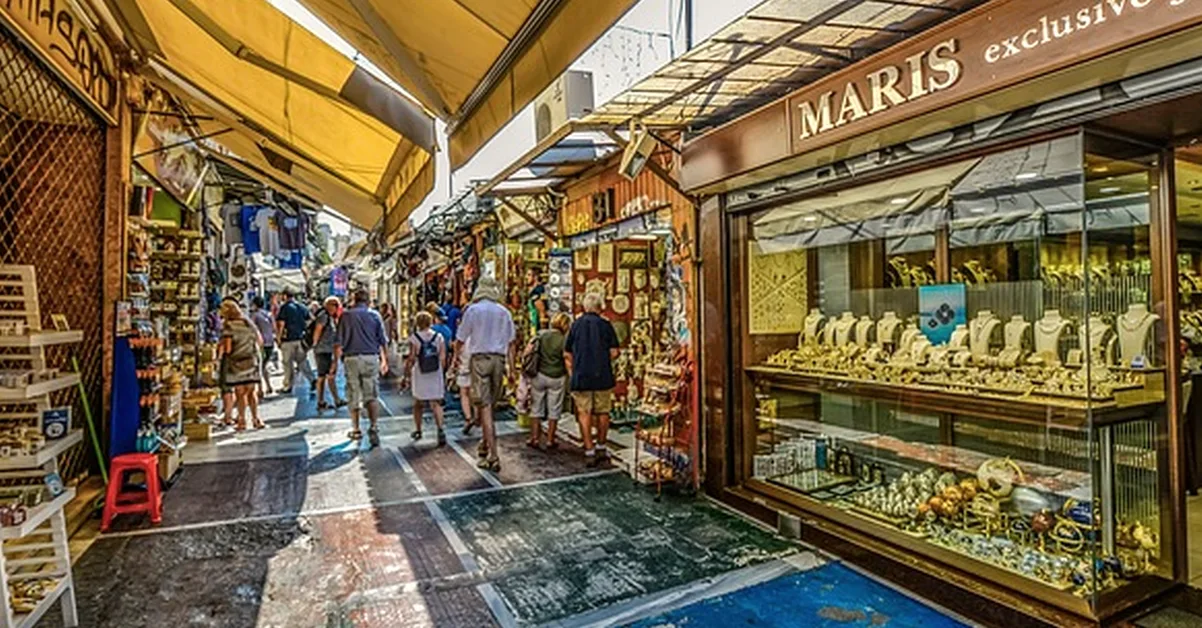 Si esperas, puedes perder la plaza del mercadillo semanal