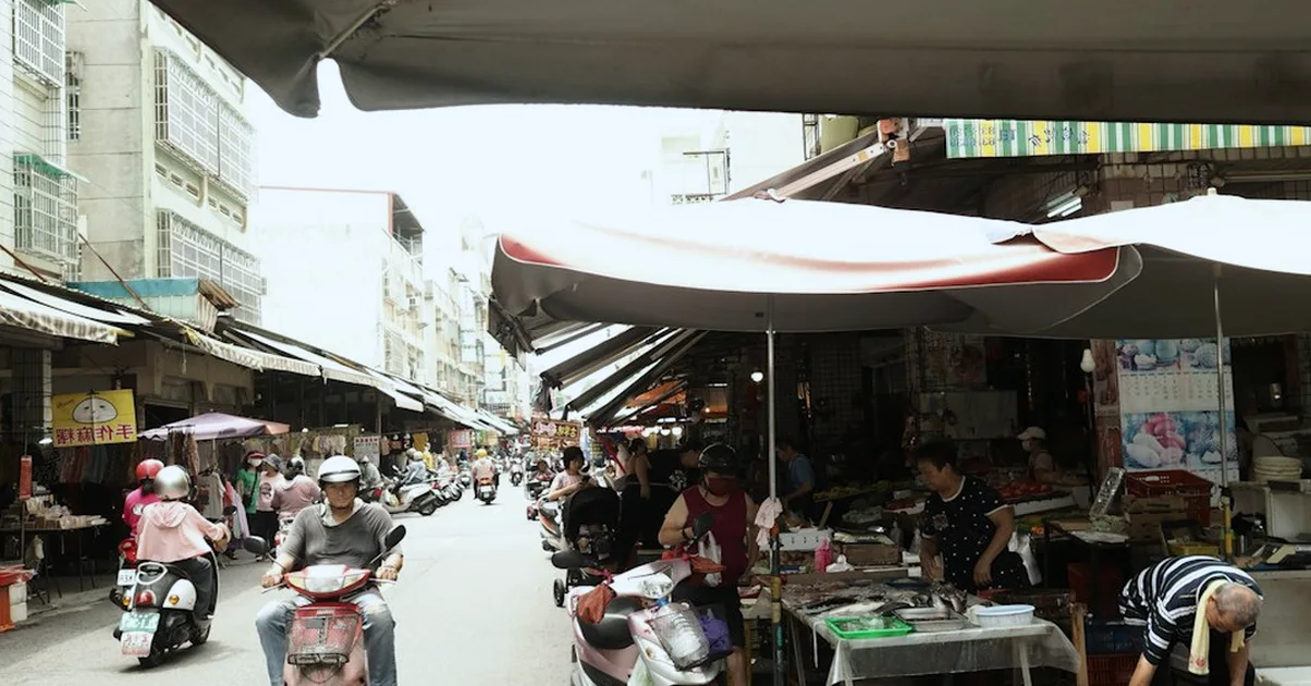Una plaza libre no te permite vender en el mercadillo